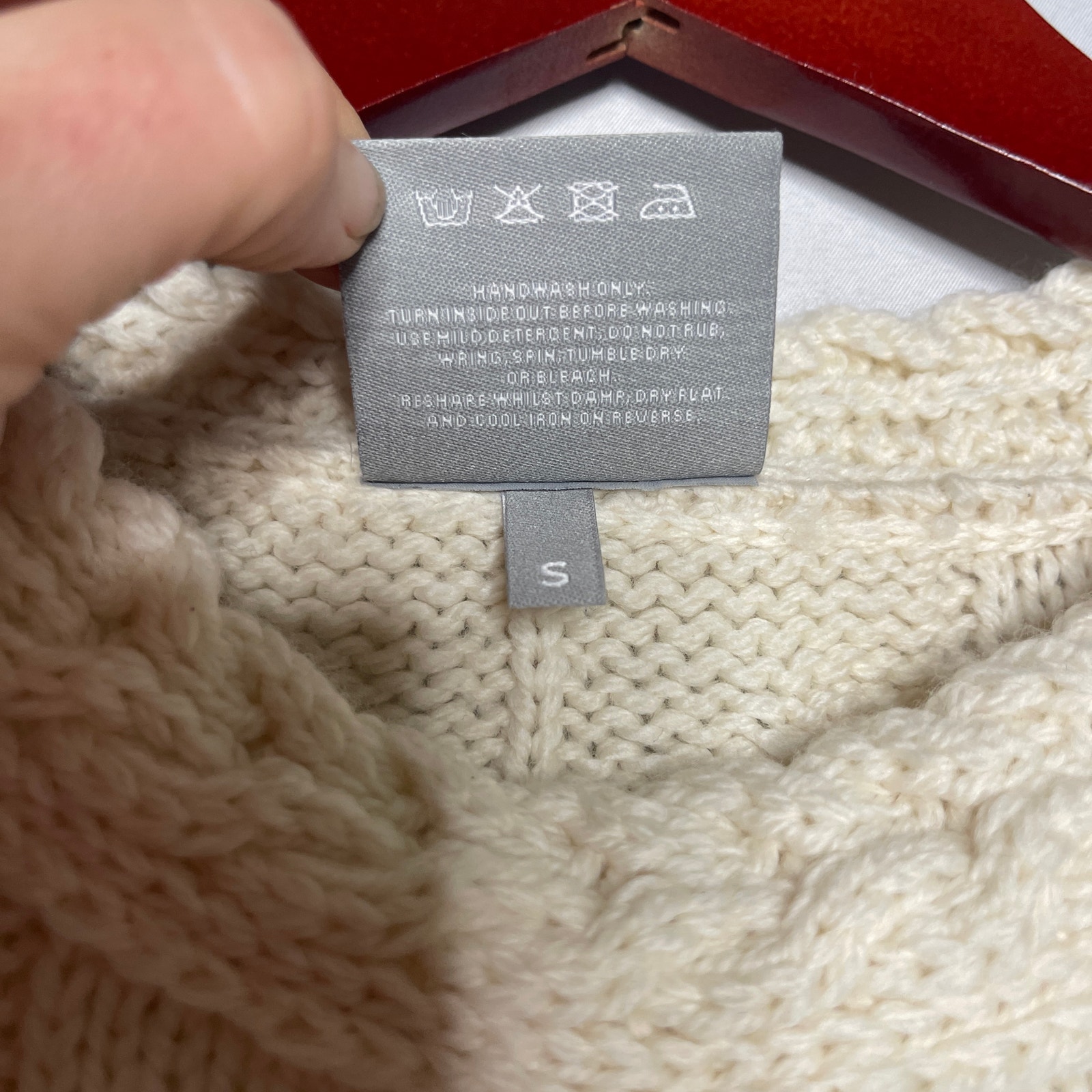 Aran Sweater Market Super Soft 100% Merino Wool Luxury Cable Knit Sz S — image 6 of 7